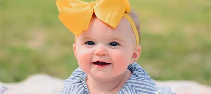 Bébé Fille