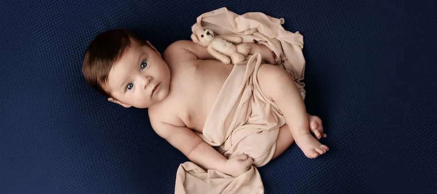 Bébé Fille