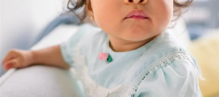 Bébé Fille