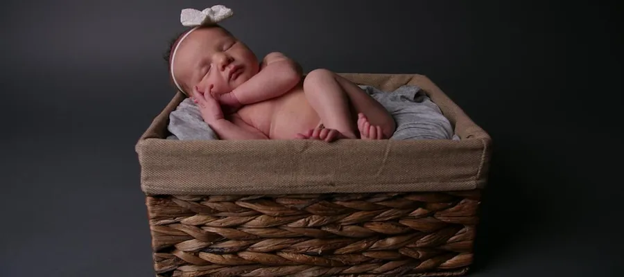 Bébé Fille
