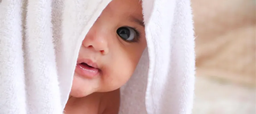 Bébé Fille