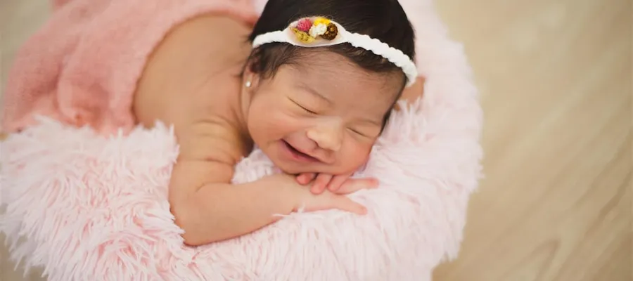 Bébé Fille