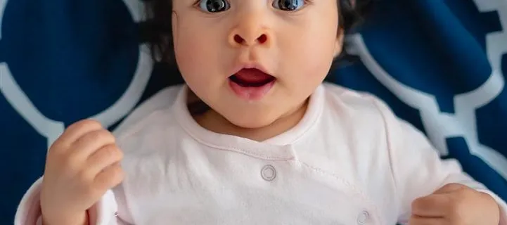 Bébé Fille