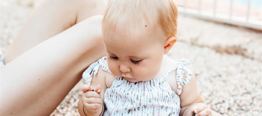 Bébé Fille