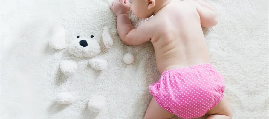 Bébé Fille