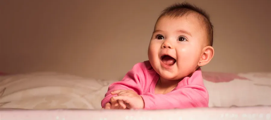 Bébé Fille